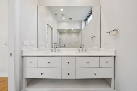 Tiny photo for 2610 N Mildred Avenue #201, Chicago, IL 60614 (MLS # 12434429)