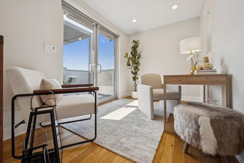 Tiny photo for 2610 N Mildred Avenue #201, Chicago, IL 60614 (MLS # 12434429)