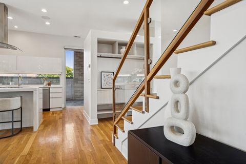 Tiny photo for 2610 N Mildred Avenue #201, Chicago, IL 60614 (MLS # 12434429)