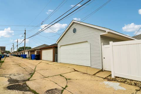 Tiny photo for 7005 W 63rd Place, Chicago, IL 60638 (MLS # 12732350)