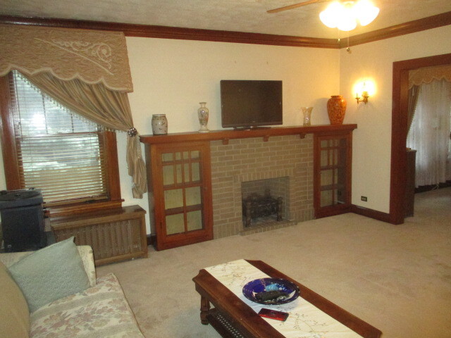 2509 W Morse Avenue