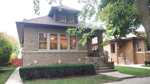 2509 W Morse Avenue Chicago IL 60645