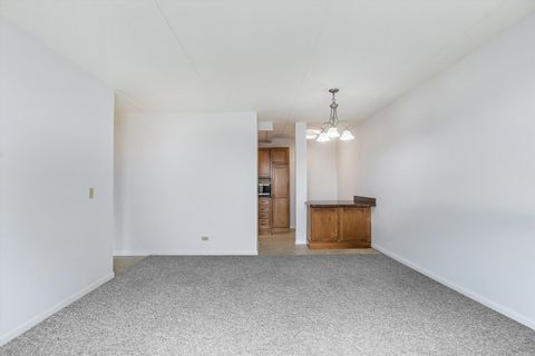 Tiny photo for 9078 W Heathwood Drive #5D, Niles, IL 60714 (MLS # 12586376)