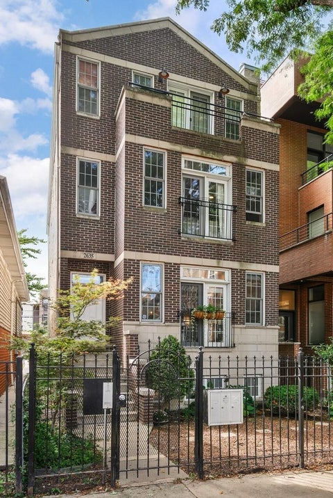 Photo of 2635 W Cortez Street #1, Chicago, IL 60622 (MLS # 12757838)