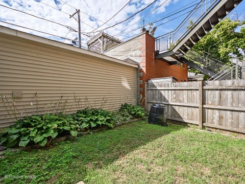 Tiny photo for 2635 W Cortez Street #1, Chicago, IL 60622 (MLS # 12757838)