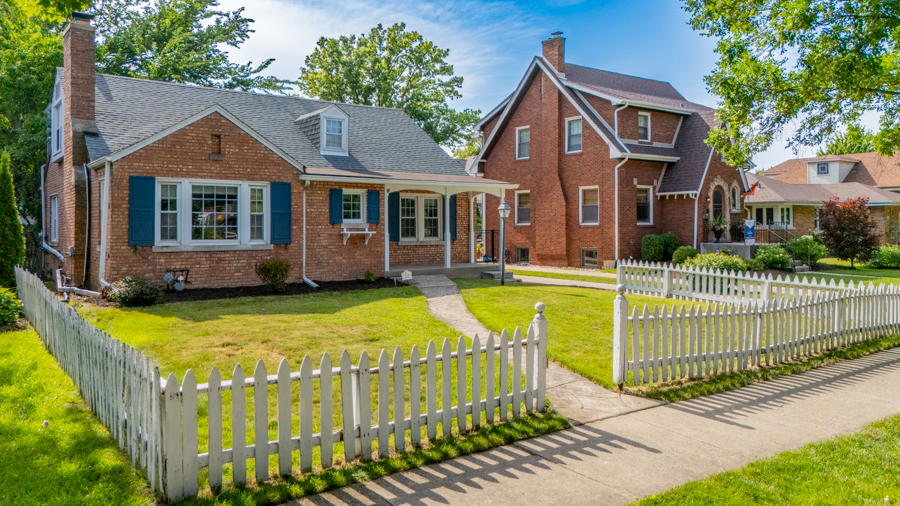 110 N Edgewood Avenue
