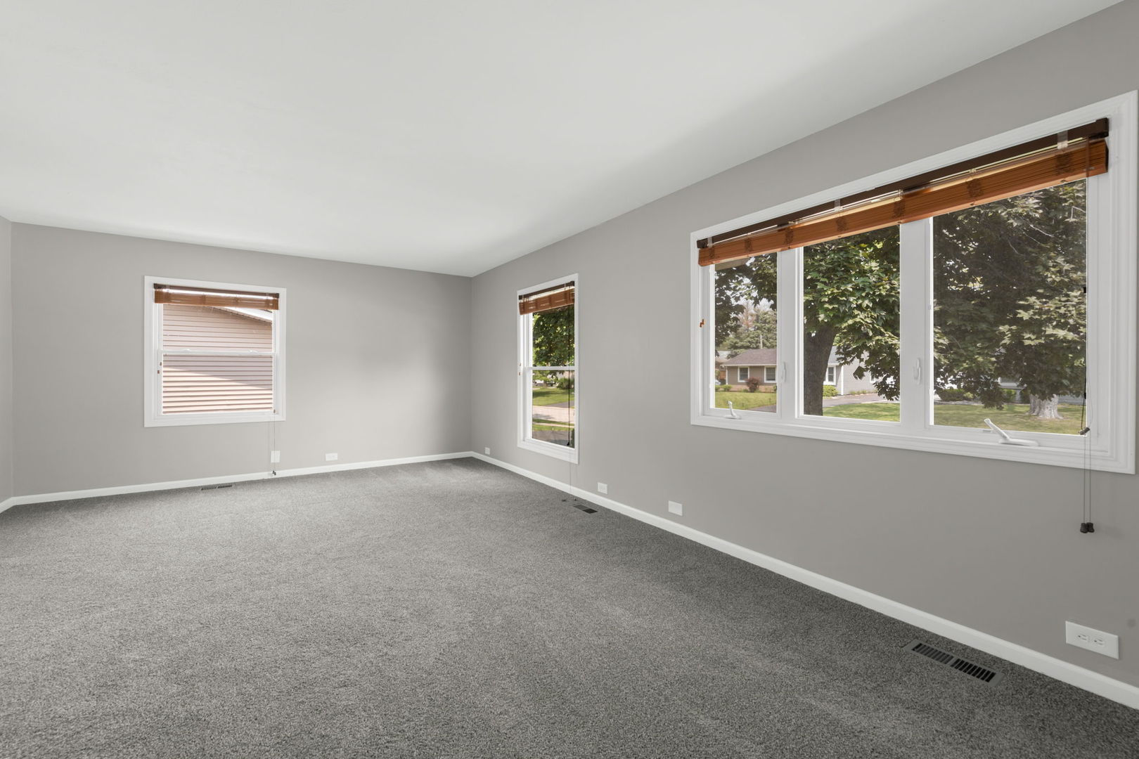 2757 Forest Glen Parkway