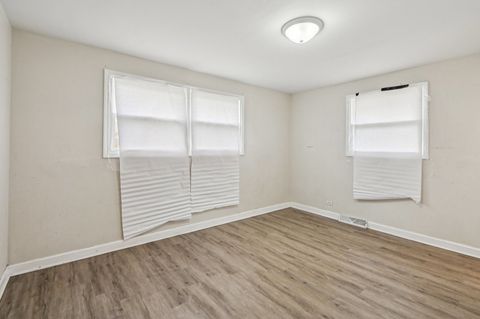 Tiny photo for 17306 Burr Oak Lane, Hazel Crest, IL 60429 (MLS # 12310831)