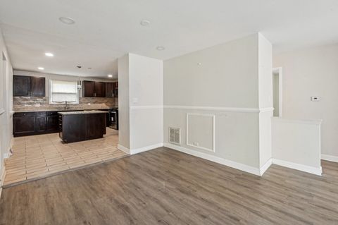 Tiny photo for 17306 Burr Oak Lane, Hazel Crest, IL 60429 (MLS # 12310831)