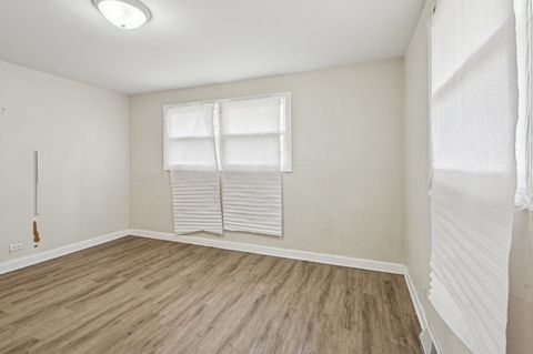 Tiny photo for 17306 Burr Oak Lane, Hazel Crest, IL 60429 (MLS # 12310831)