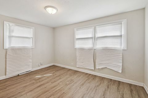 Tiny photo for 17306 Burr Oak Lane, Hazel Crest, IL 60429 (MLS # 12310831)