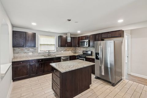 Tiny photo for 17306 Burr Oak Lane, Hazel Crest, IL 60429 (MLS # 12310831)