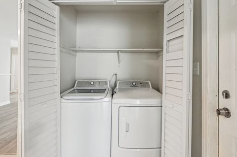 Tiny photo for 17306 Burr Oak Lane, Hazel Crest, IL 60429 (MLS # 12310831)