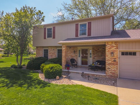 Tiny photo for 8833 Tamarac Way, Bloomington, IL 61705 (MLS # 12623930)