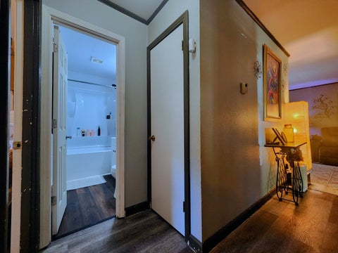 Tiny photo for 404 N Smith Street, Carbondale, IL 62901 (MLS # 12764938)