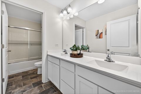 Tiny photo for 1571 Middleton Road, Pingree Grove, IL 60140 (MLS # 12583659)