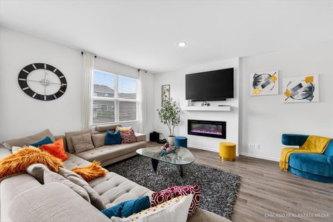 Tiny photo for 1571 Middleton Road, Pingree Grove, IL 60140 (MLS # 12583659)