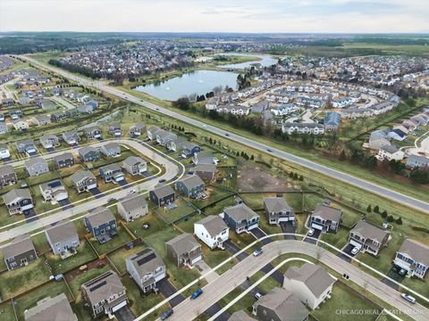 Tiny photo for 1571 Middleton Road, Pingree Grove, IL 60140 (MLS # 12583659)