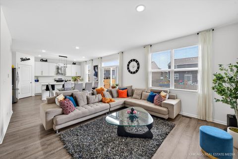 Tiny photo for 1571 Middleton Road, Pingree Grove, IL 60140 (MLS # 12583659)