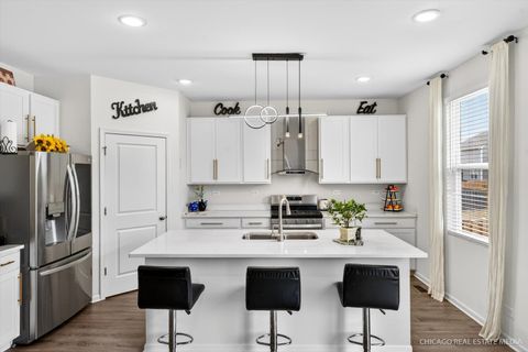 Tiny photo for 1571 Middleton Road, Pingree Grove, IL 60140 (MLS # 12583659)