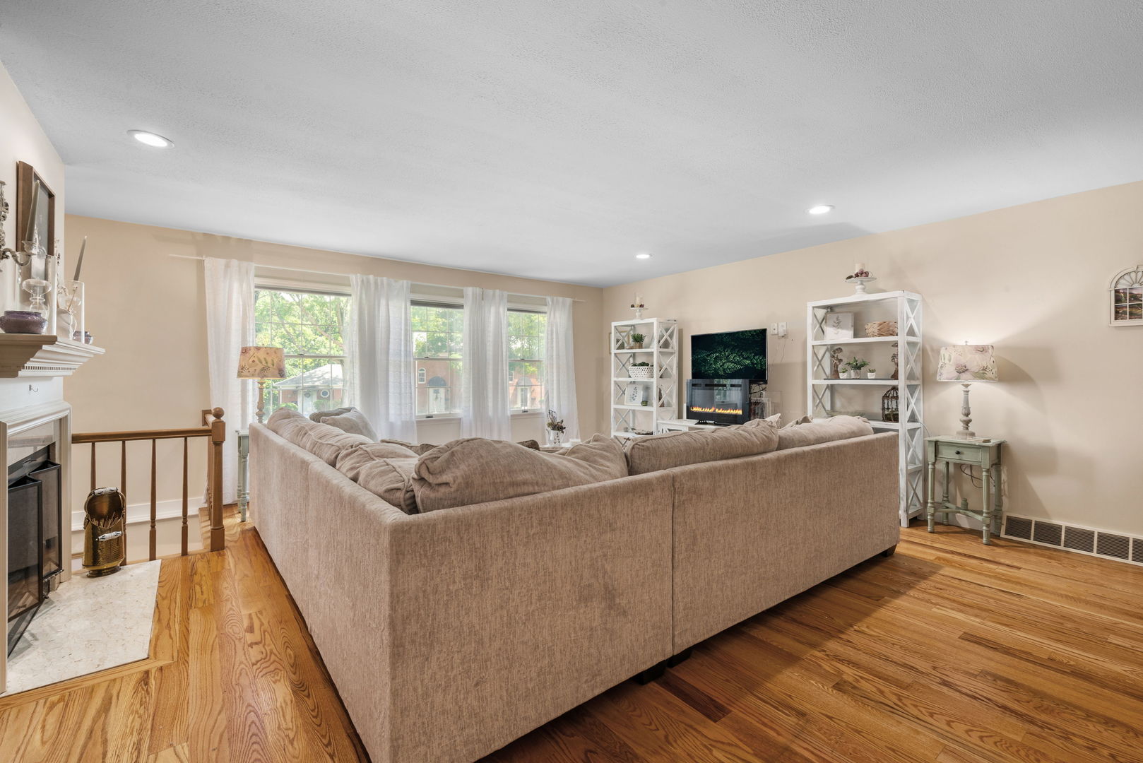818 Evernia Court