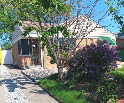 Tiny photo for 2933 Lincoln Street, Franklin Park, IL 60131 (MLS # 12502553)