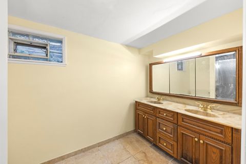 Tiny photo for 2933 Lincoln Street, Franklin Park, IL 60131 (MLS # 12502553)