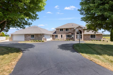 Photo of 2601 Cessna Circle, Poplar Grove, IL 61065 (MLS # 12735647)