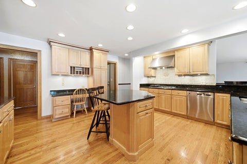 Tiny photo for 1654 Wadsworth Road, Wheaton, IL 60189 (MLS # 12747996)