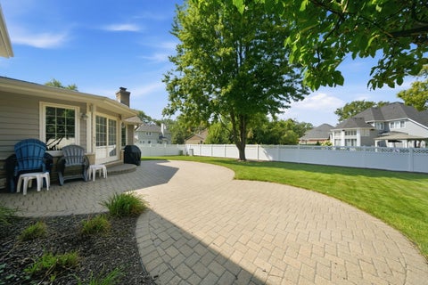 Tiny photo for 1654 Wadsworth Road, Wheaton, IL 60189 (MLS # 12747996)