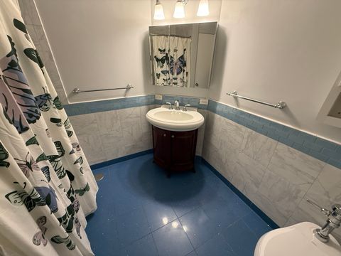 Tiny photo for 5801 N SHERIDAN Road #18C, Chicago, IL 60660 (MLS # 12596170)