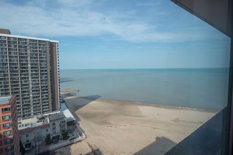 Tiny photo for 5801 N SHERIDAN Road #18C, Chicago, IL 60660 (MLS # 12596170)