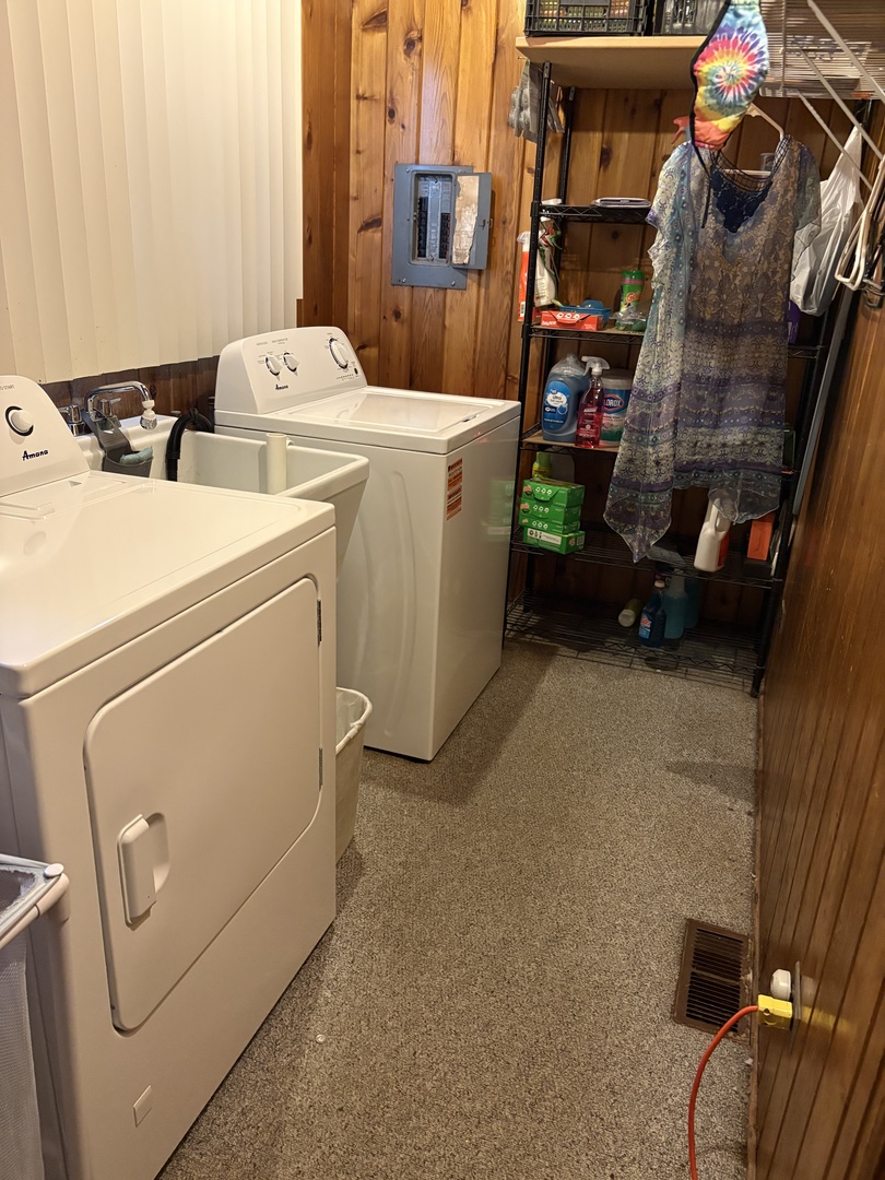 980 County Line Road