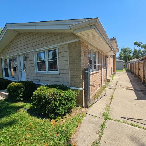 Tiny photo for 14237 Minerva Avenue, Dolton, IL 60419 (MLS # 12531016)