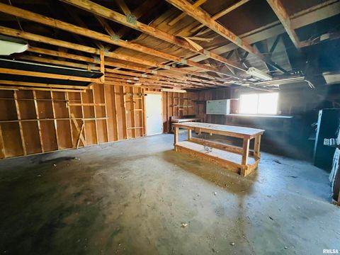 Tiny photo for 295 Country Acres Road, Eldorado, IL 62930 (MLS # EB460052)