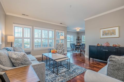 Tiny photo for 2692 Stone Circle #203, Geneva, IL 60134 (MLS # 12485117)