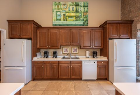 Tiny photo for 2692 Stone Circle #203, Geneva, IL 60134 (MLS # 12485117)