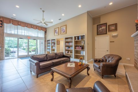 Tiny photo for 2692 Stone Circle #203, Geneva, IL 60134 (MLS # 12485117)