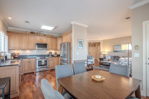 Tiny photo for 2692 Stone Circle #203, Geneva, IL 60134 (MLS # 12485117)
