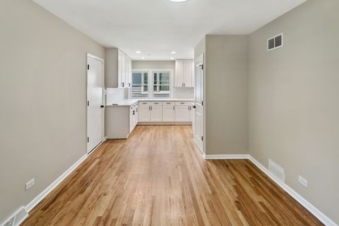 Tiny photo for 145 Walton Street, Barrington, IL 60010 (MLS # 12666041)