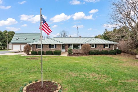 Tiny photo for 14540 E 3400 North Road, Rossville, IL 60963 (MLS # 12606327)