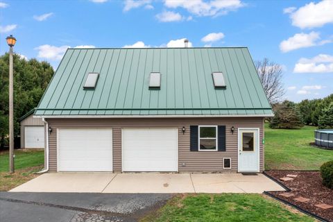 Tiny photo for 14540 E 3400 North Road, Rossville, IL 60963 (MLS # 12606327)