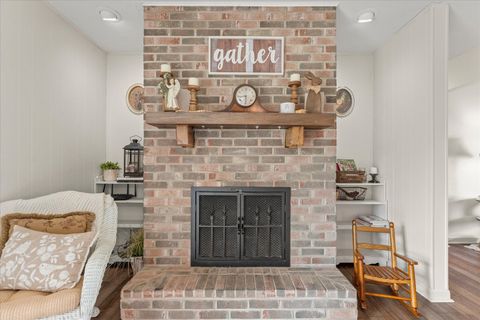 Tiny photo for 14540 E 3400 North Road, Rossville, IL 60963 (MLS # 12606327)