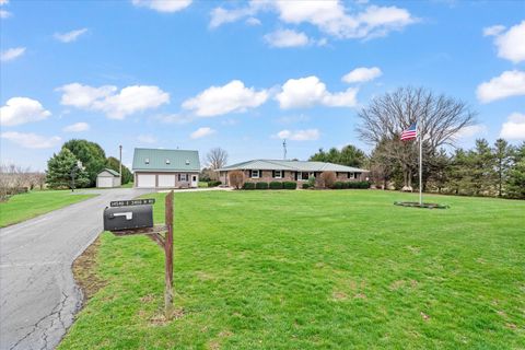 Tiny photo for 14540 E 3400 North Road, Rossville, IL 60963 (MLS # 12606327)