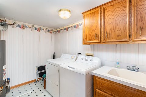 Tiny photo for 4920 W 134th Court #207, Crestwood, IL 60418 (MLS # 12524295)