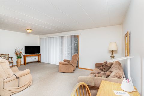 Tiny photo for 4920 W 134th Court #207, Crestwood, IL 60418 (MLS # 12524295)