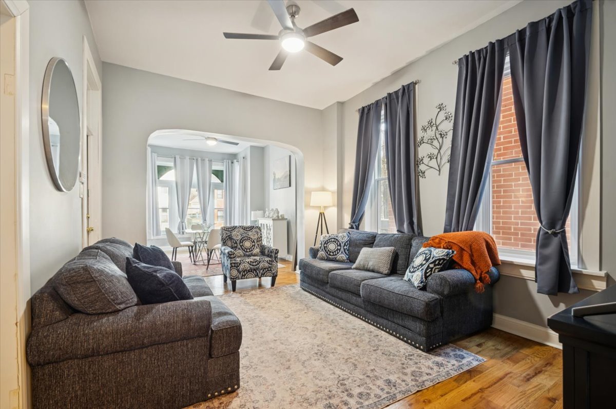 1448 N Fairfield Avenue 1