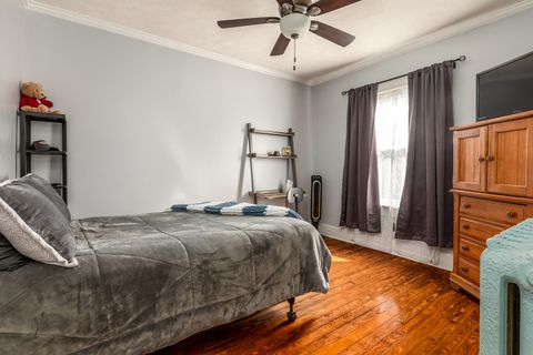 Tiny photo for 1940 Logan Street, Murphysboro, IL 62966 (MLS # 12603306)