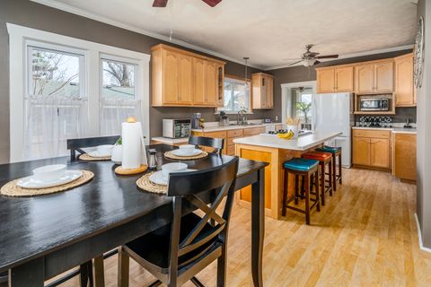 Tiny photo for 1940 Logan Street, Murphysboro, IL 62966 (MLS # 12603306)