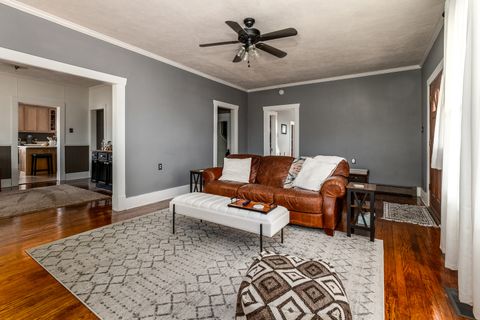 Tiny photo for 1940 Logan Street, Murphysboro, IL 62966 (MLS # 12603306)